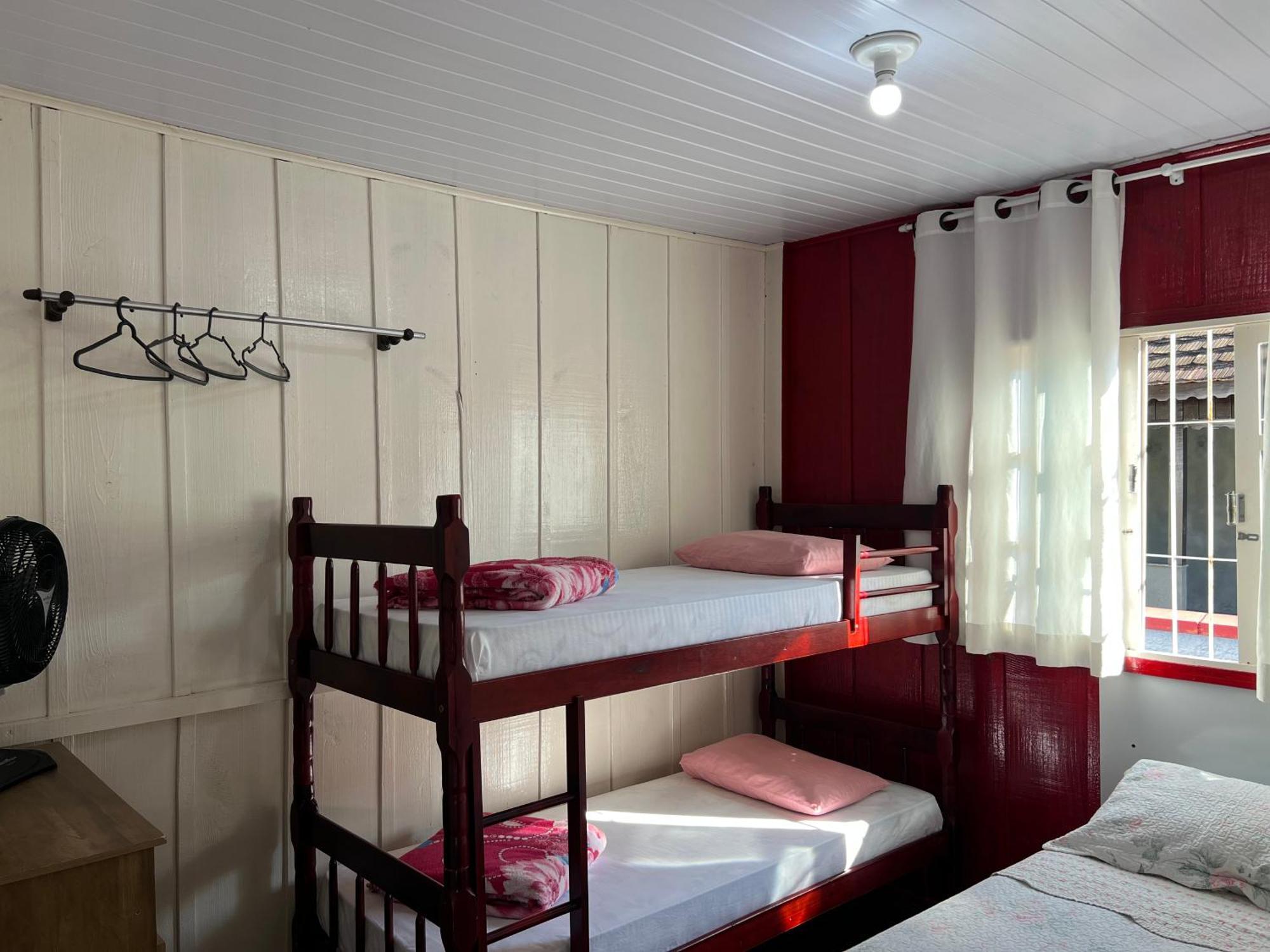 Casa Suzena 300 Metros Beto Carrero E Praias Holiday home